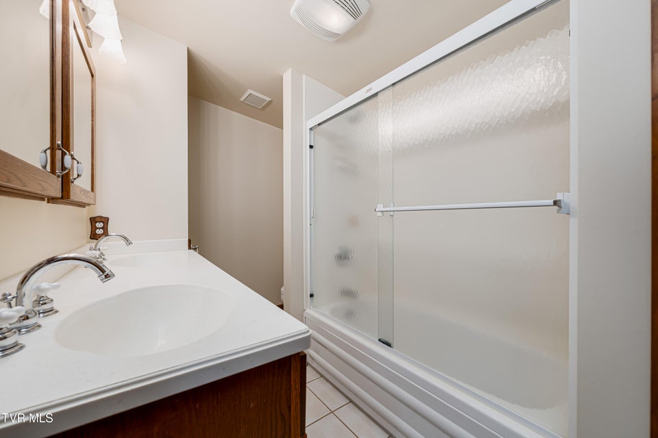 Photo #35: 4601 Stillwood Court