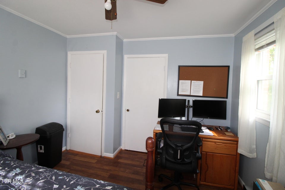 Photo #23: 16319 Mary Street