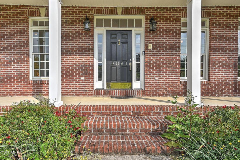 Photo #3: 2041 King College Road
