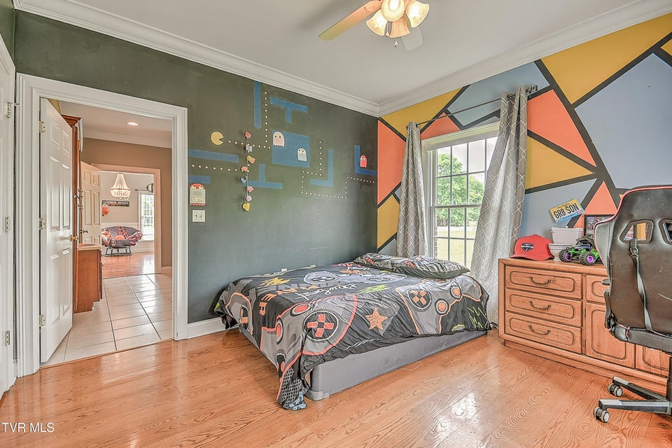Photo #27: 2041 King College Road