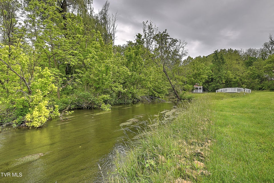 Photo #73: 2041 King College Road