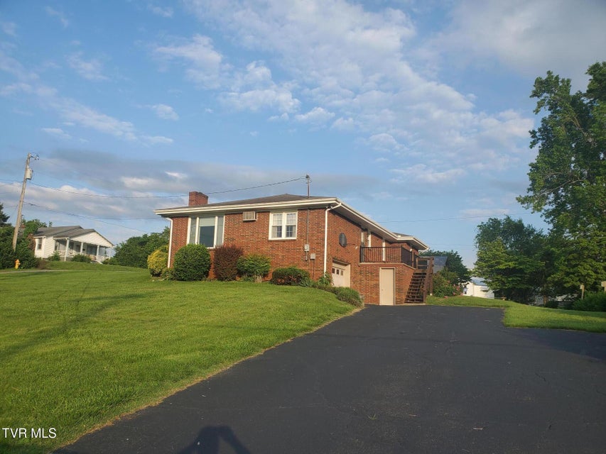 Photo #5: 405 7th Street