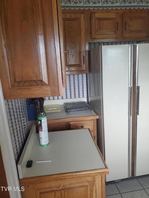 Photo #16: 405 7th Street