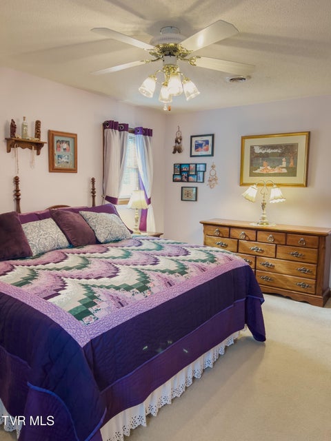 Photo #29: 519 Foxgate Drive