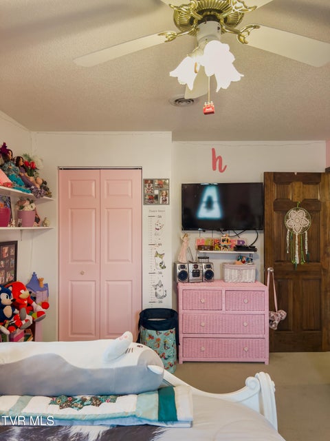 Photo #36: 519 Foxgate Drive