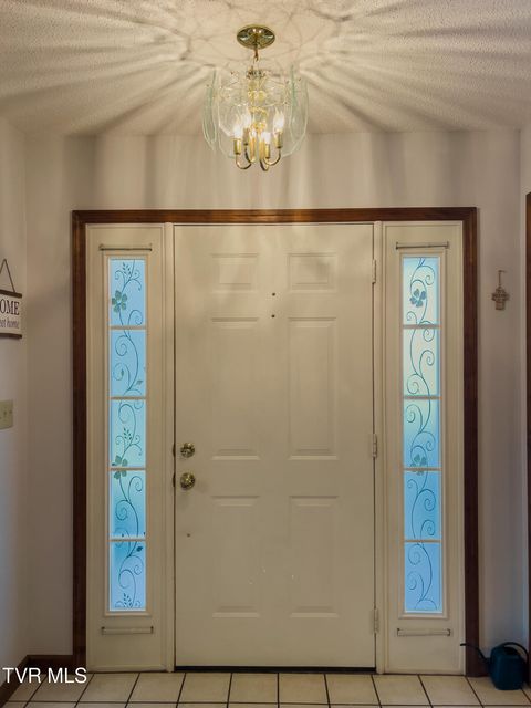 Photo #3: 519 Foxgate Drive