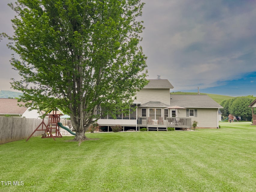 Photo #51: 519 Foxgate Drive