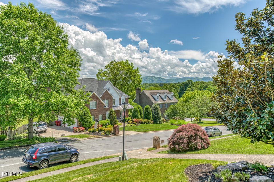 Photo #9: 2306 Granite Drive