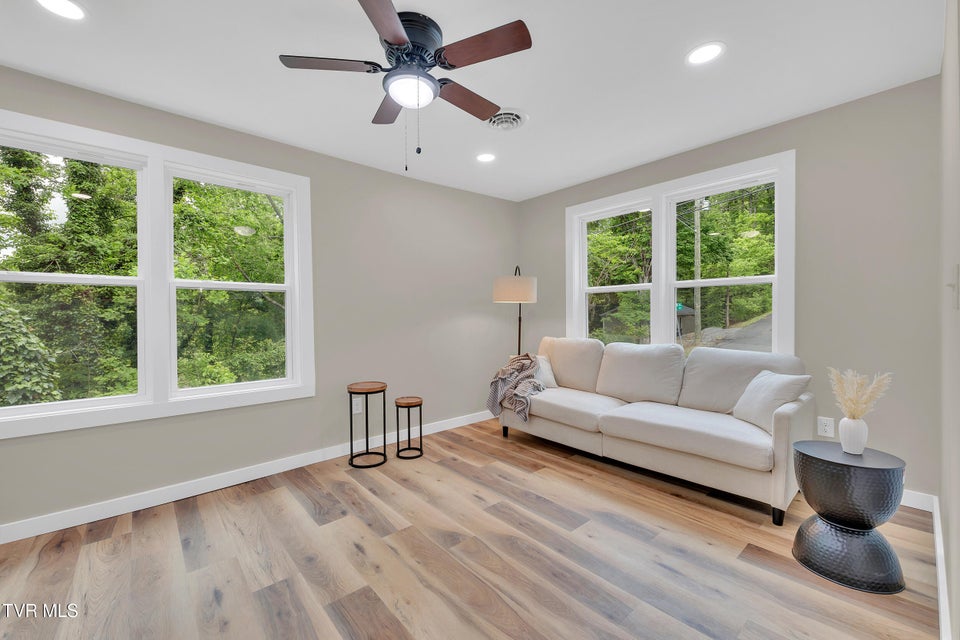 Photo #15: 1228 Harrison Avenue