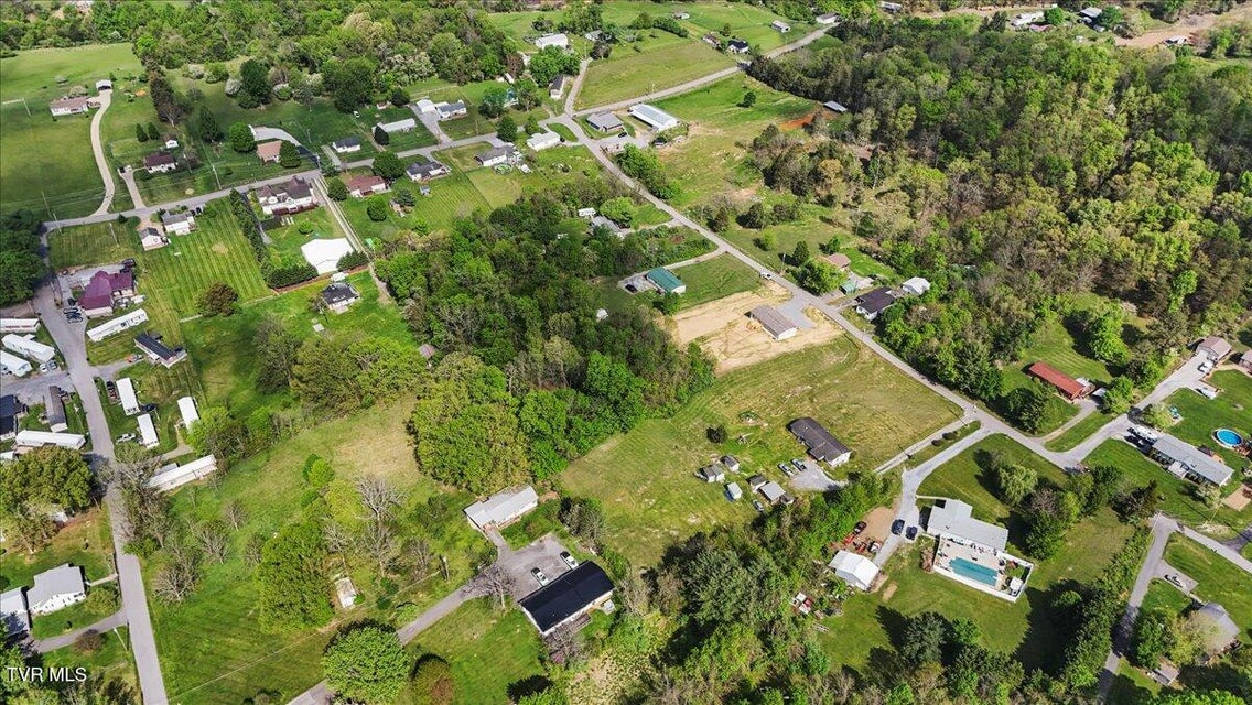 Photo #36: 113 Hicks Dr Drive