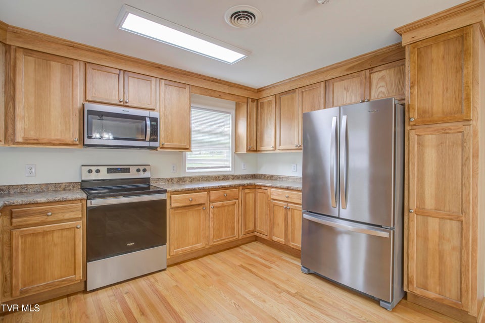 Photo #16: 229 Minuteman Drive