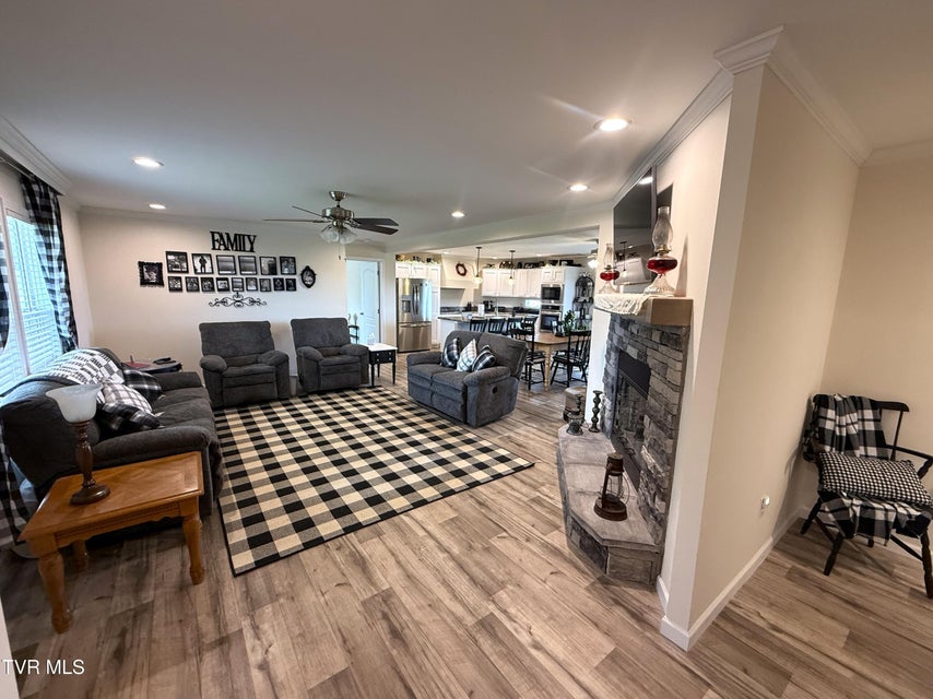 Photo #10: 1086 Highland Meadows Way