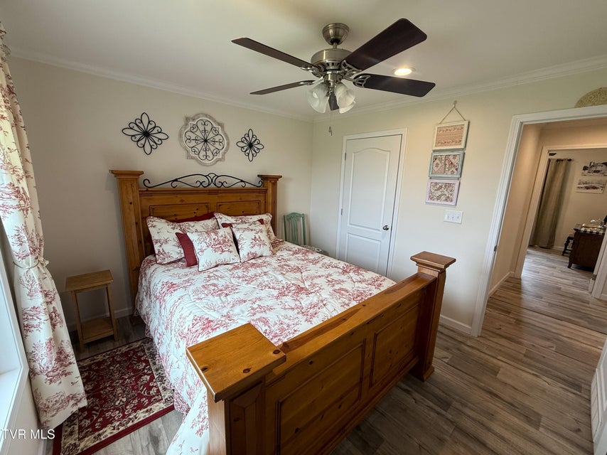 Photo #29: 1086 Highland Meadows Way
