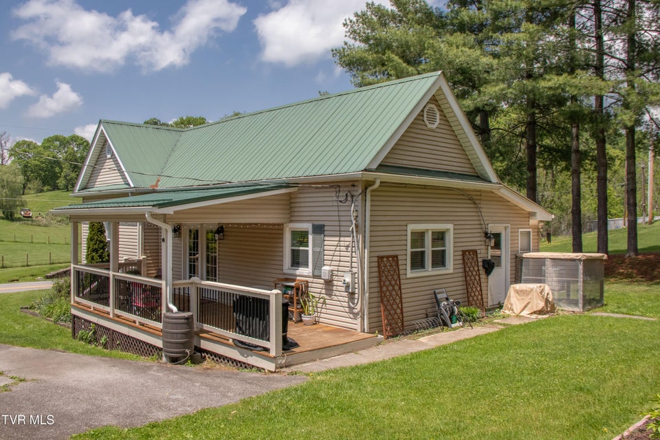 Photo #29: 435 Sulpher Spring Road