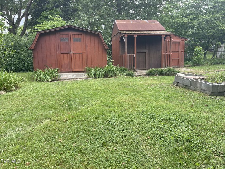 Photo #5: 2709 Oak Cliff Court