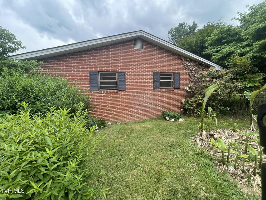 Photo #21: 2709 Oak Cliff Court
