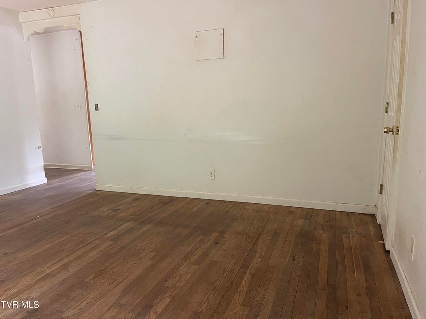 Photo #28: 2709 Oak Cliff Court