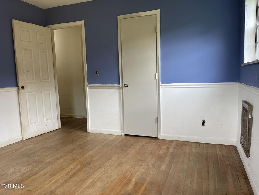 Photo #38: 2709 Oak Cliff Court