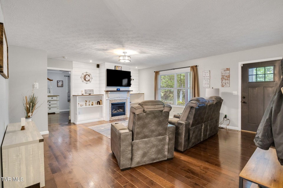 Photo #4: 355 Wayland Drive