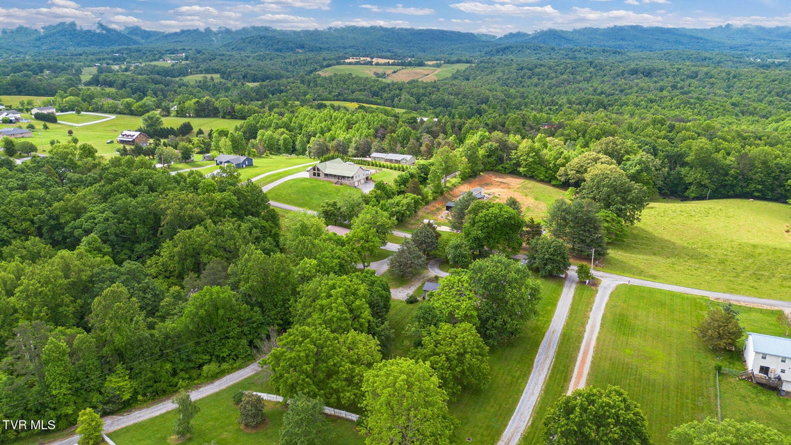 Photo #37: 745 Keller Road