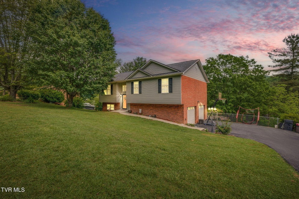 Photo #2: 5821 Seneca Drive