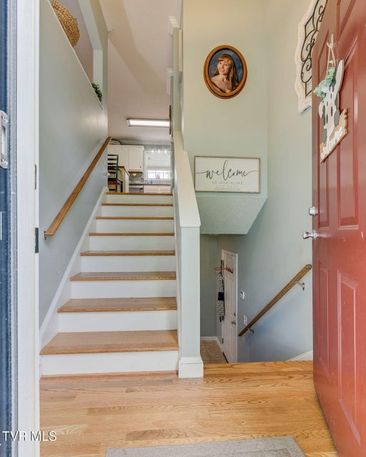 Photo #4: 5821 Seneca Drive
