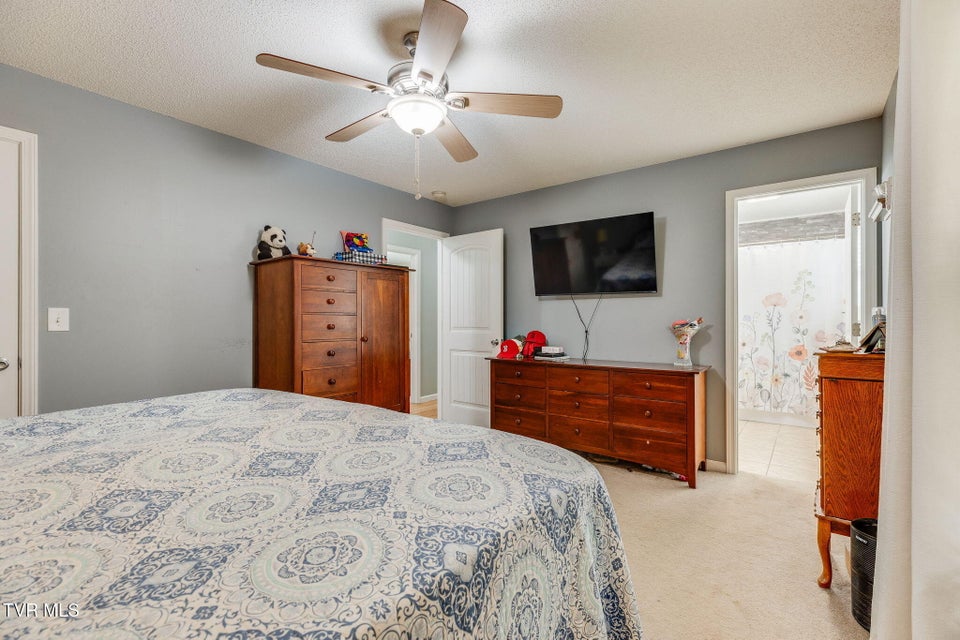 Photo #13: 5821 Seneca Drive