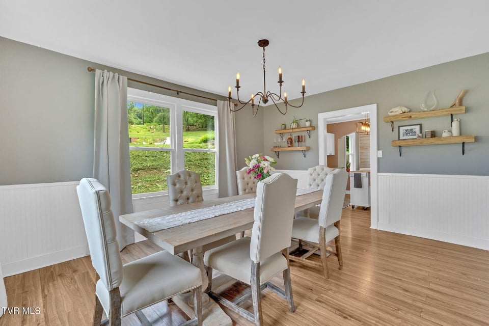 Photo #15: 112 Maplelawn Drive