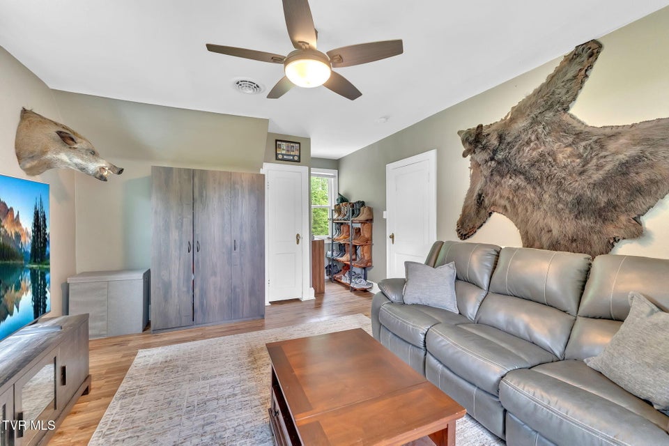 Photo #25: 112 Maplelawn Drive