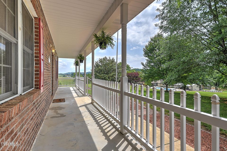 Photo #6: 189 Taylor Drive