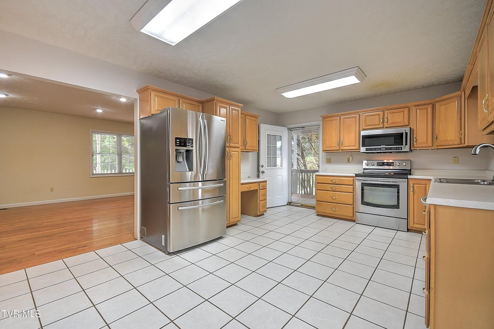 Photo #13: 189 Taylor Drive