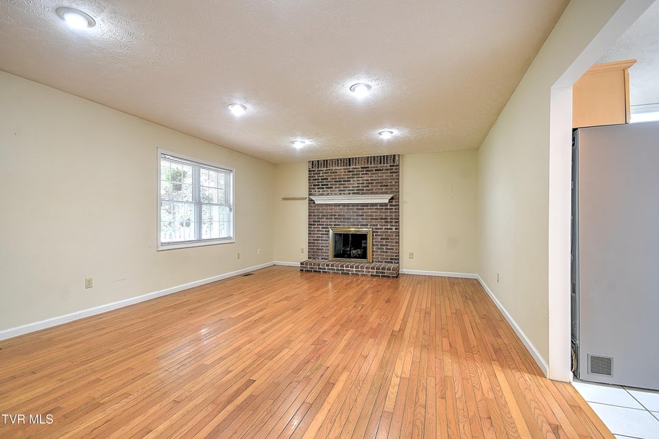 Photo #18: 189 Taylor Drive