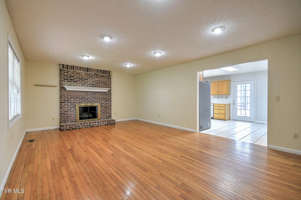 Photo #19: 189 Taylor Drive
