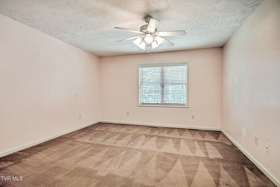Photo #23: 189 Taylor Drive