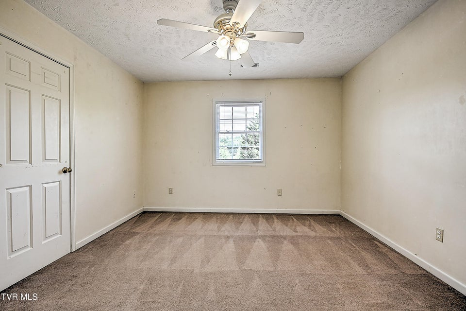 Photo #35: 189 Taylor Drive