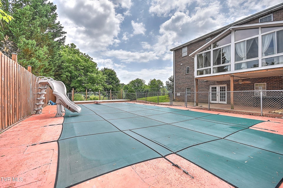 Photo #2: 189 Taylor Drive