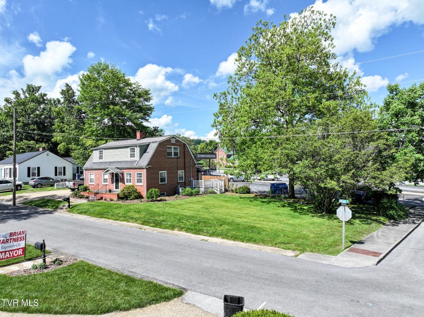 Photo #2: 108 Rogers Street