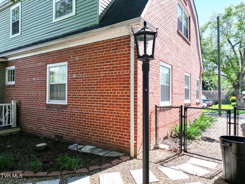 Photo #8: 108 Rogers Street