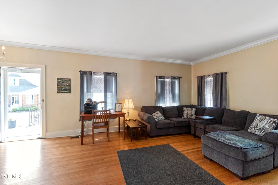 Photo #16: 108 Rogers Street