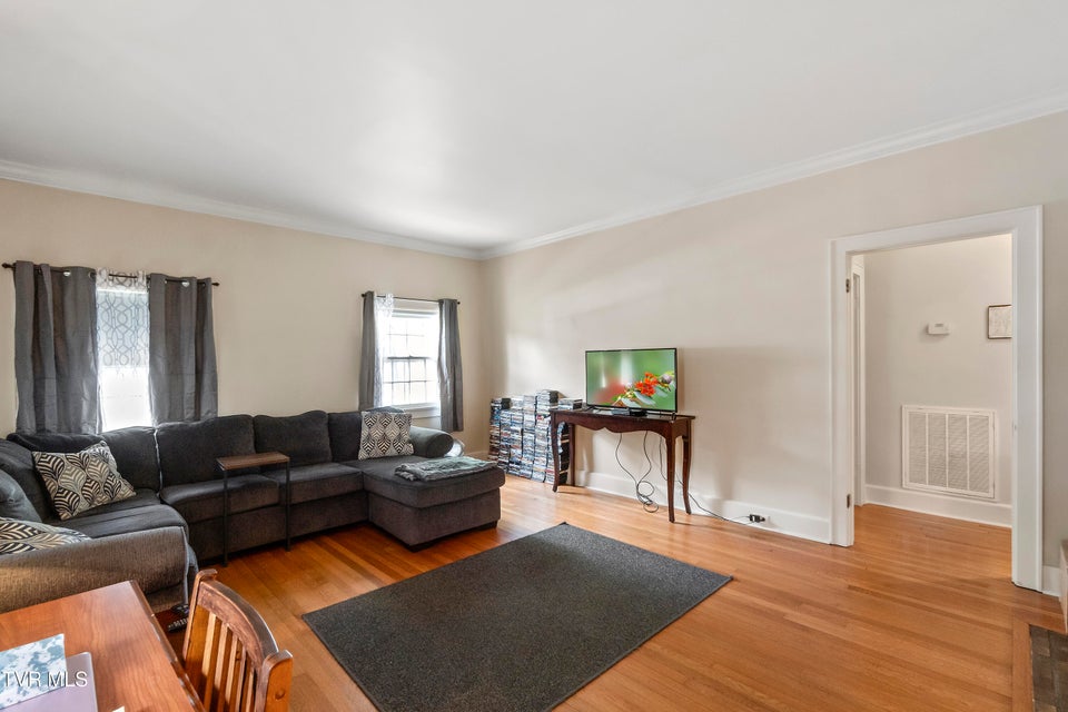 Photo #19: 108 Rogers Street