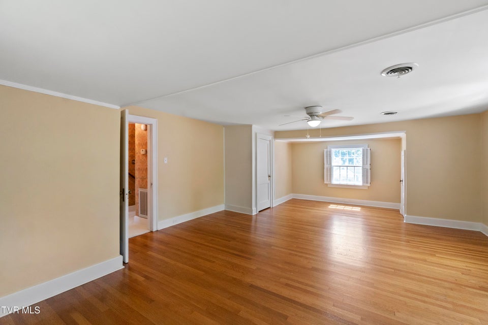 Photo #41: 108 Rogers Street