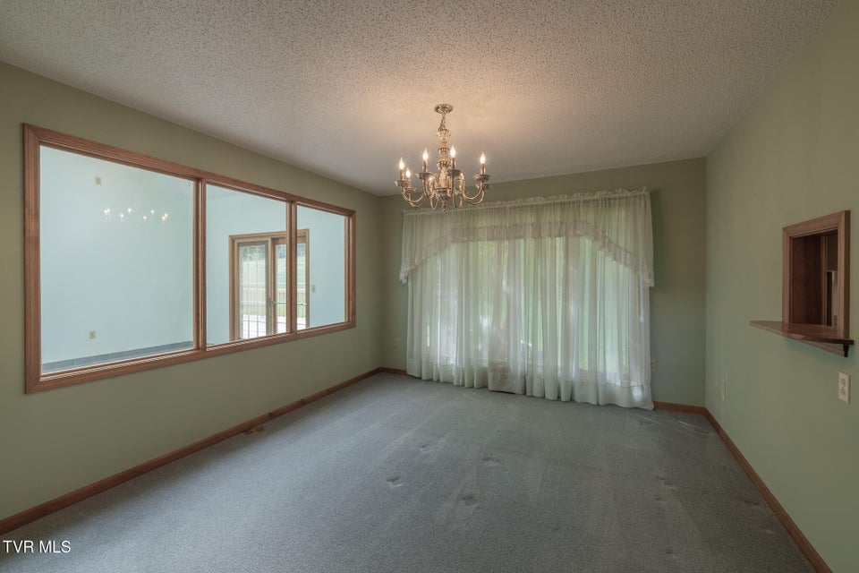 Photo #19: 144 Windmere Place