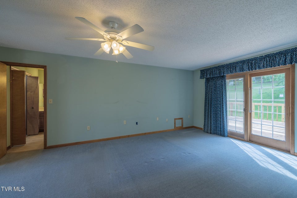 Photo #24: 144 Windmere Place