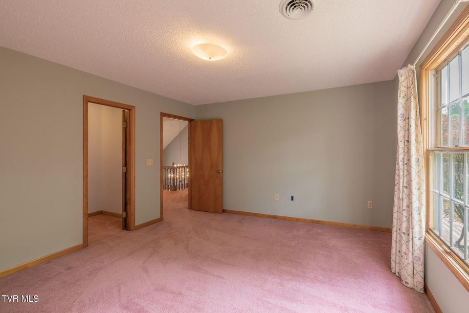 Photo #39: 144 Windmere Place