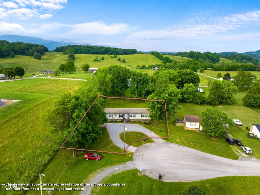 Photo #33: 154 New Salem Drive