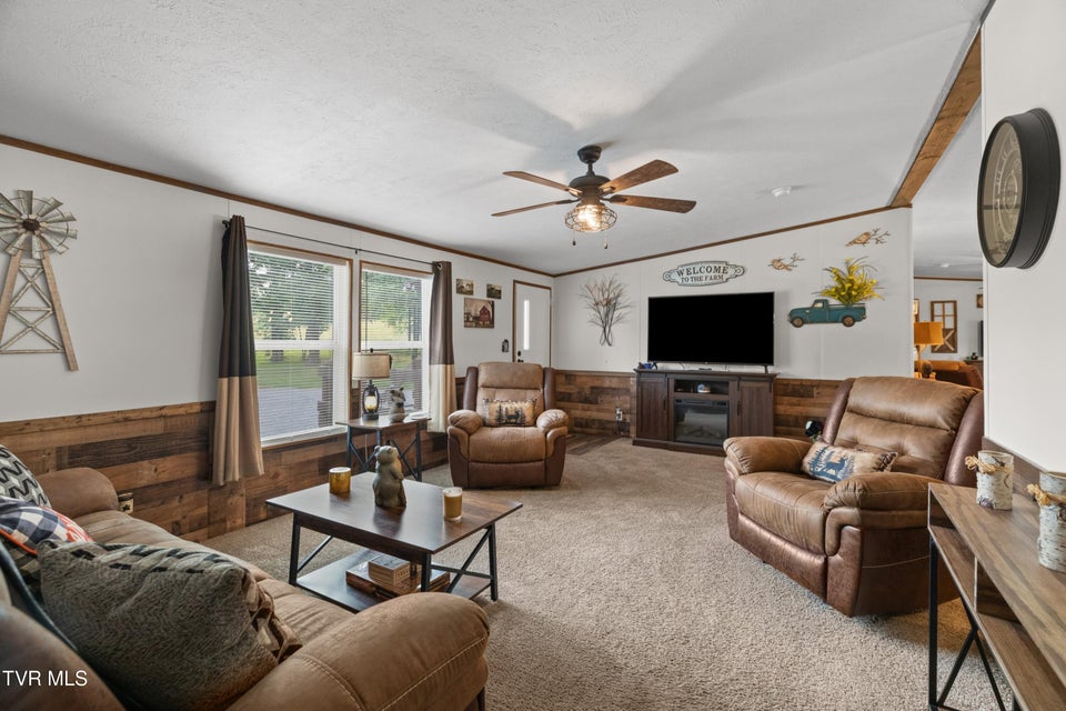 Photo #5: 154 New Salem Drive