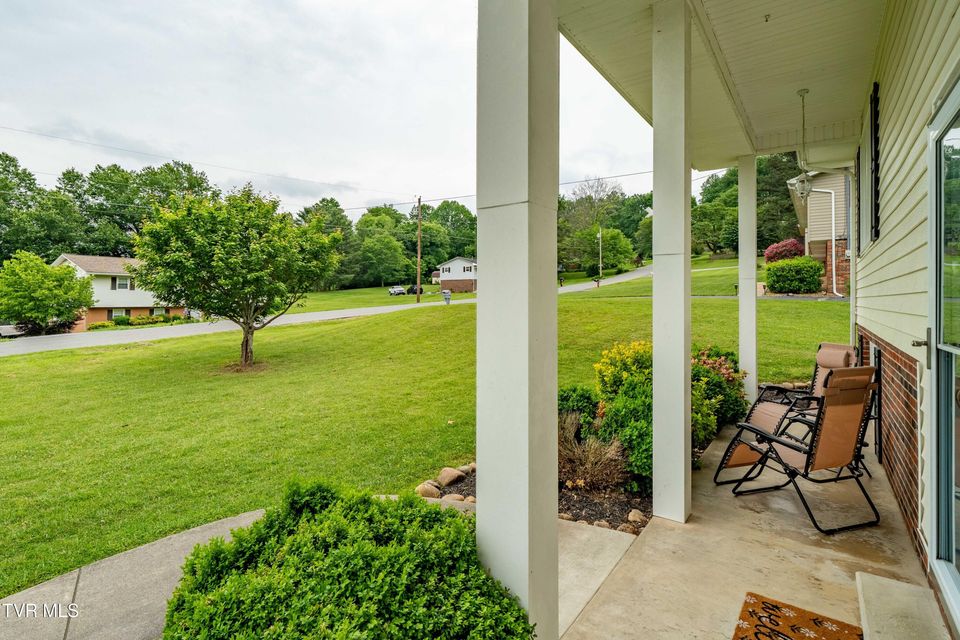 Photo #6: 137 Highland Road