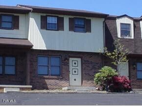 Photo #9: 182 Oakcrest Circle