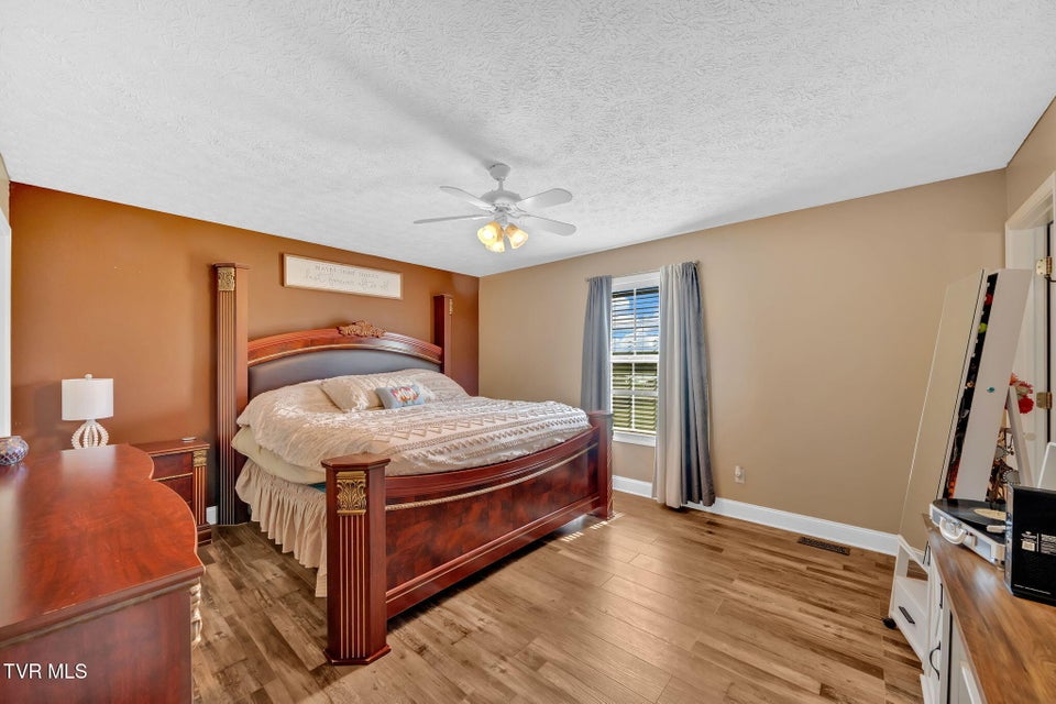 Photo #12: 61 Ridges Drive