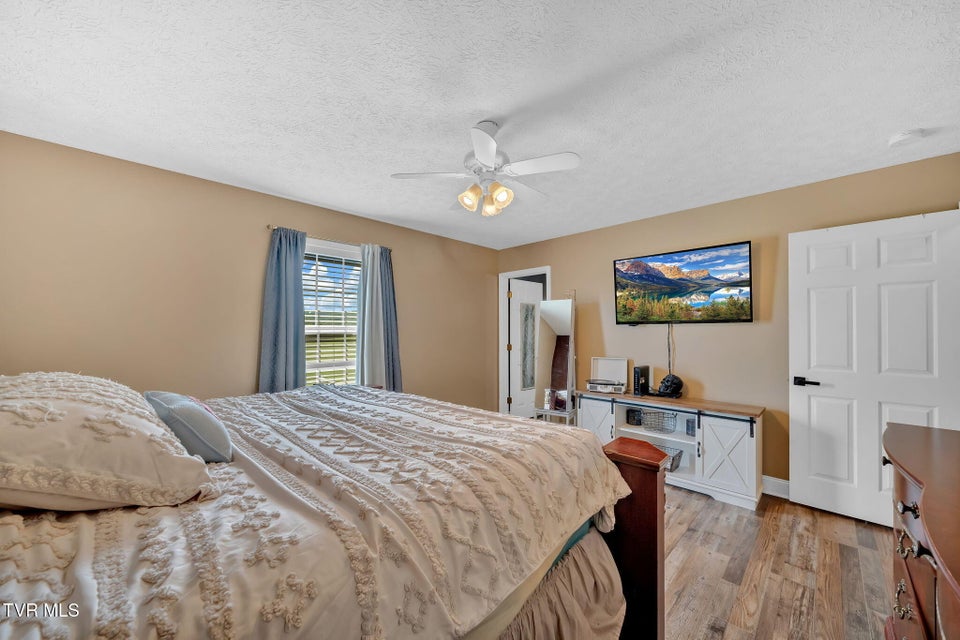 Photo #13: 61 Ridges Drive